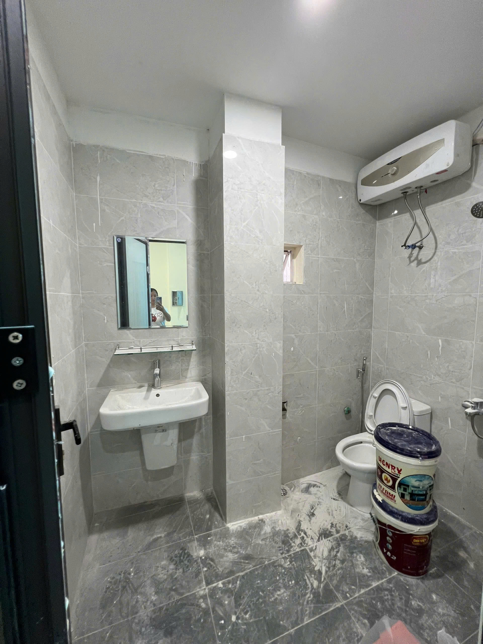 Cho thuê nhà nguyên căn có thang máy ngõ Huy Văn, 50m2 x 4.5 tầng, 4 ngủ, 4 wc, 20 triệu - Ảnh 4
